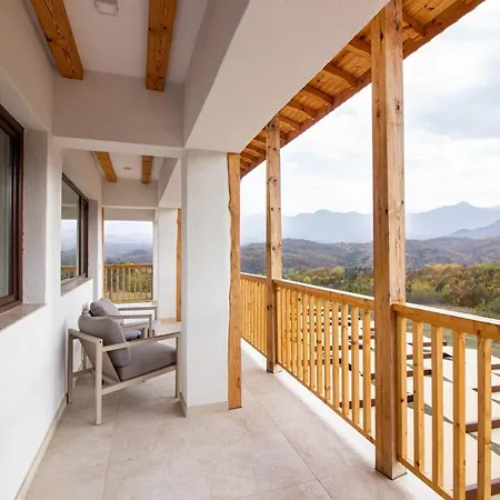 Villa Oreh - орех *