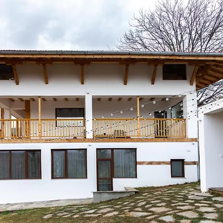 Villa Oreh - орех *
